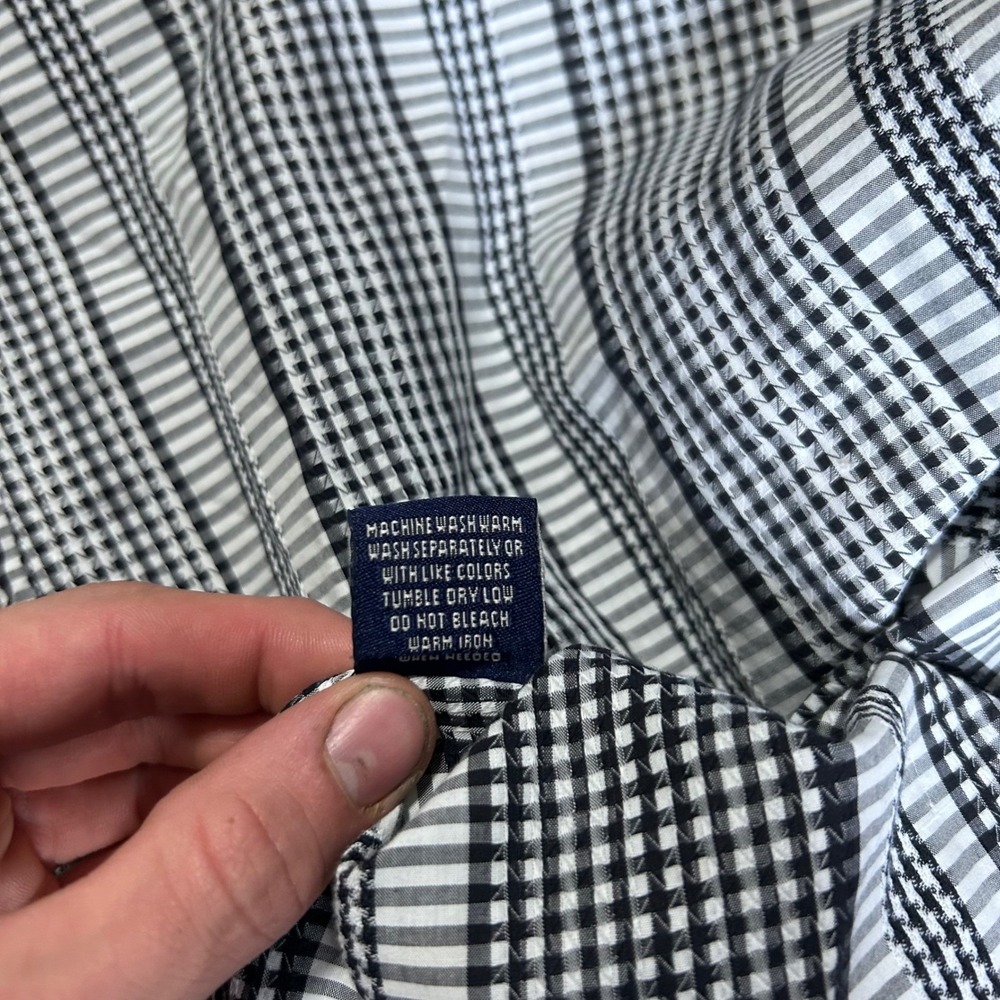 Robert Graham Button Down Shirt Mens XL Black White Plaid Floral Contrast Cuff - Picture 6 of 7